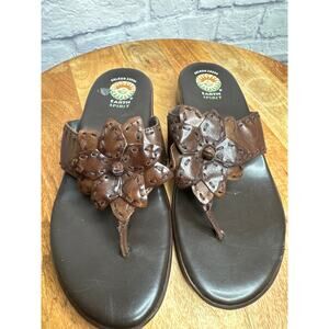 Earth Spirit Brown Leather Slip On Thong Women's Sandal Shoes Floral Toe SZ 9